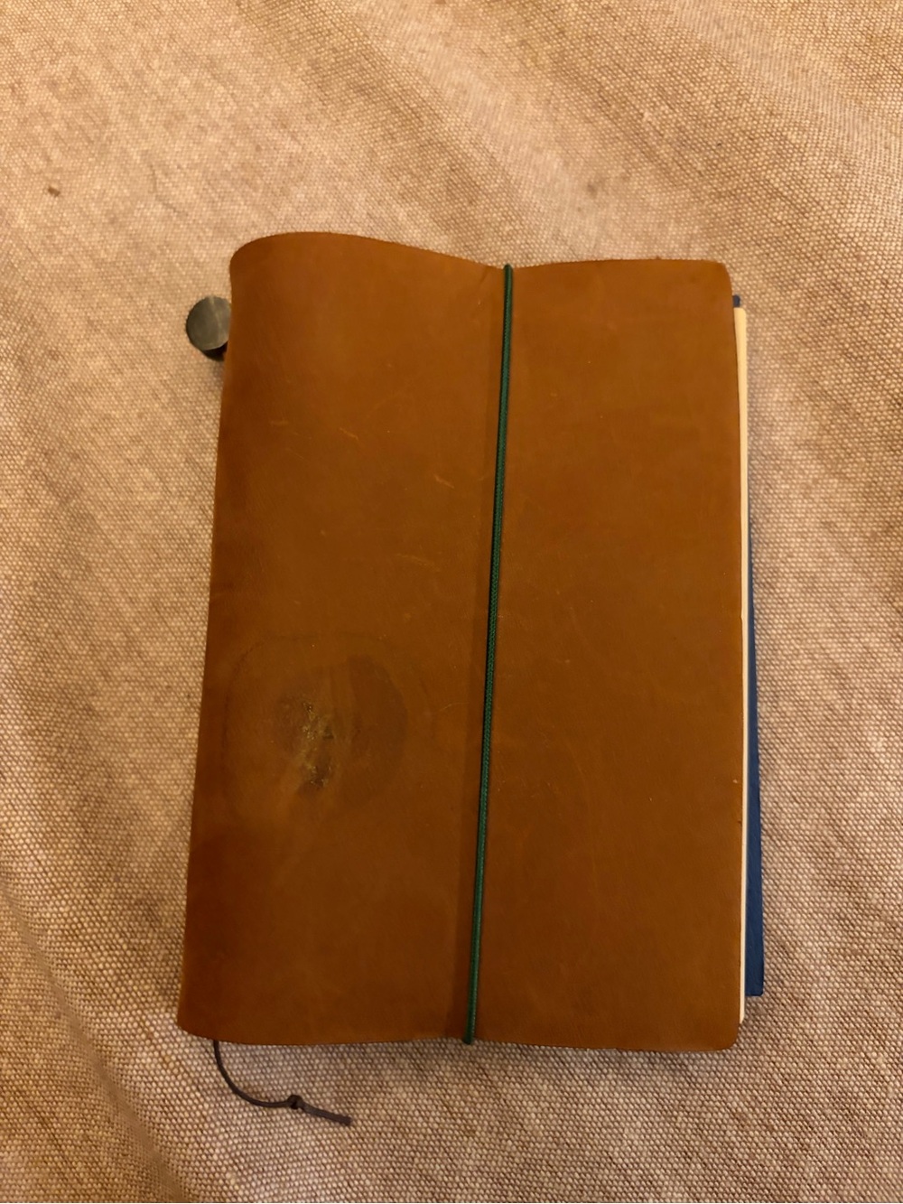 Traveler's Notebook Leather Cover in Brown - Picture 3 of 6